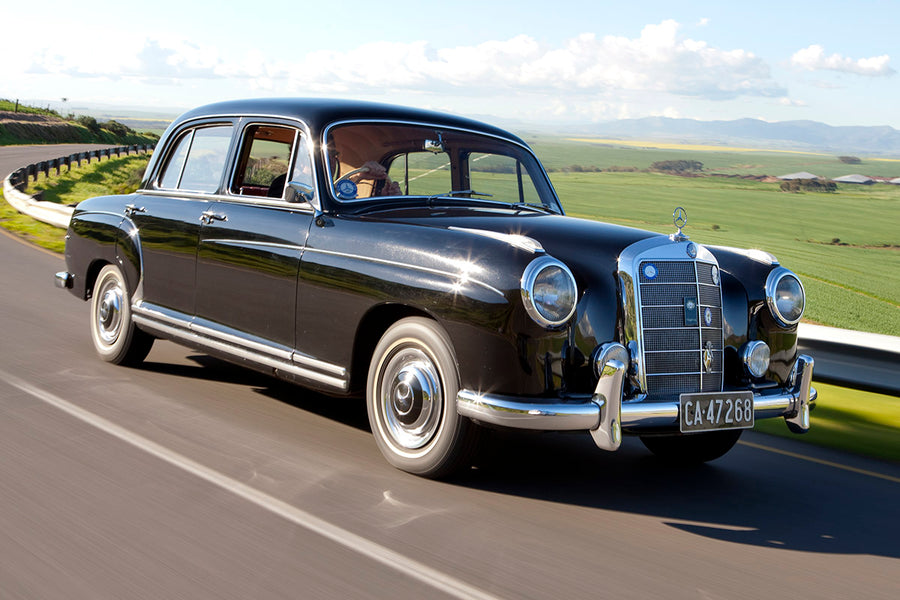 CLASSIC DRIVE: Mercedes-Benz 220S "Ponton"