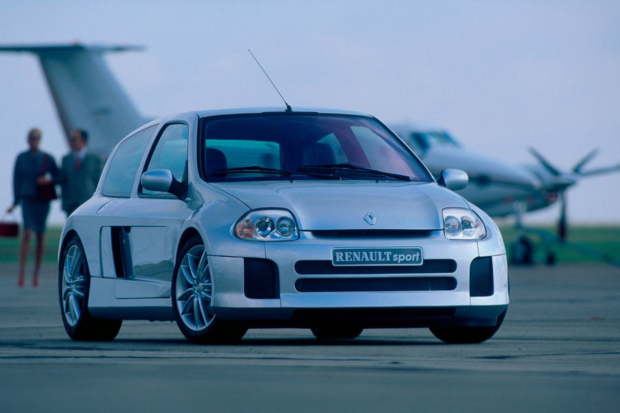 Renault's hot Clio V6 turns 20