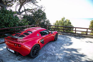 MODERN CLASSIC DRIVE: 2005 Lotus Exige
