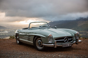 CLASSIC DRIVE: Mercedes-Benz 300SL Roadster