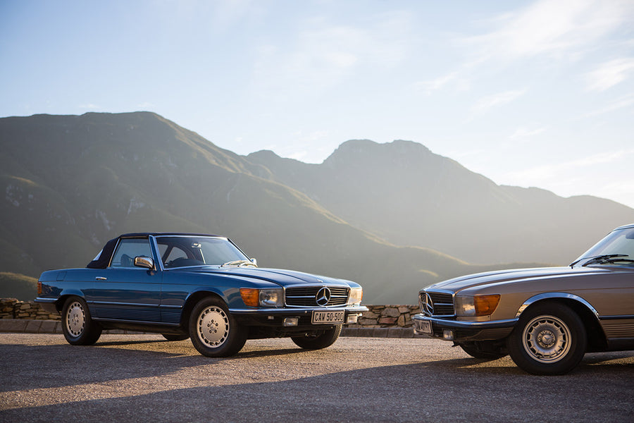 Mercedes-Benz R107 vs C107: Classic Comparison