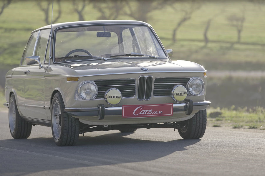 CONTINENTAL ICONS: BMW 2002tii (video)