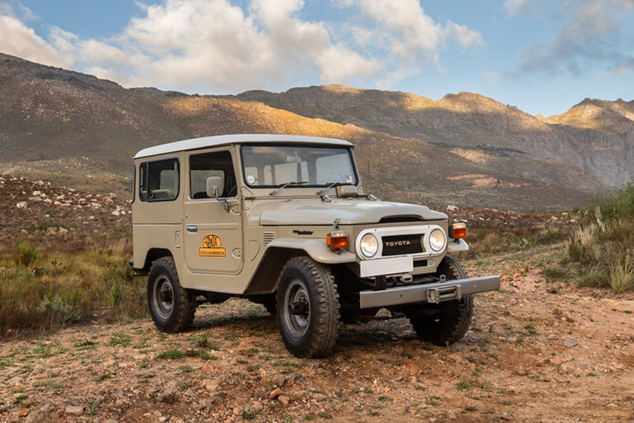 CLASSIC DRIVE: 1976 Toyota Land Cruiser FJ40