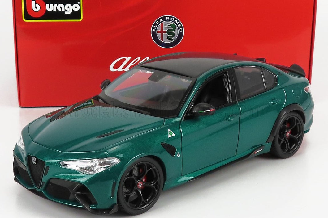 Alfa Romeo Giulia GTA - green (Burago 1/18)